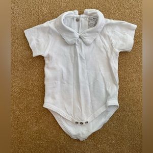 Kissy kissy Peter Pan onesie